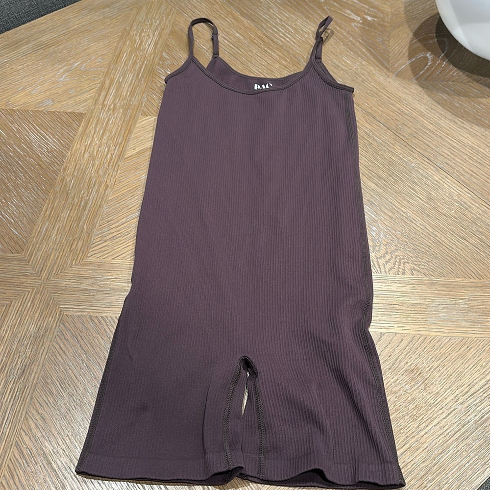 PAC 1980 Body suit brown. Like new.